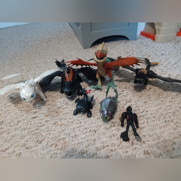 7 Figure How To Train Your Dragon Bundle - Picture 1 of 11